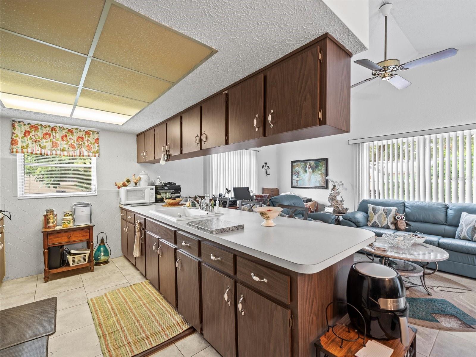 Listing photo id 9 for 12911 Cedar Ridge Drive