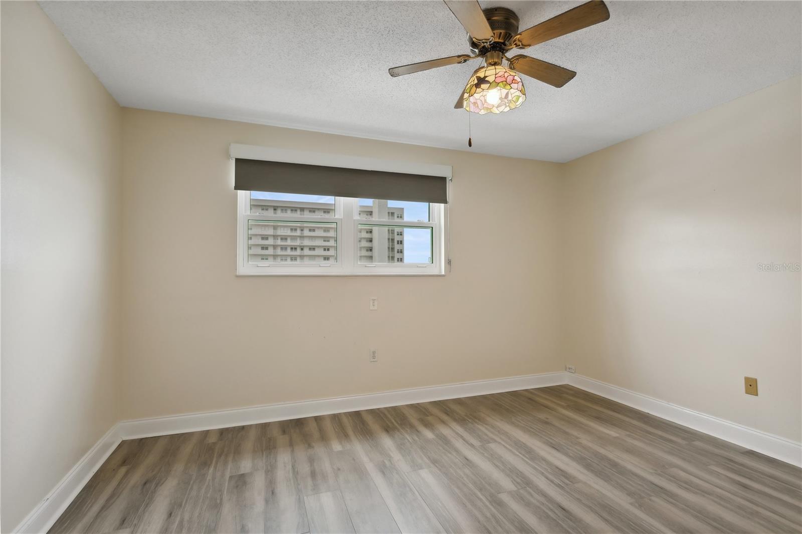 Image 39 of 51 For 6075 Shore Boulevard S 501