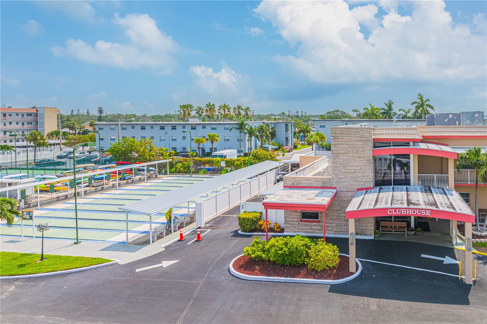 Image 41 of 51 For 6075 Shore Boulevard S 501