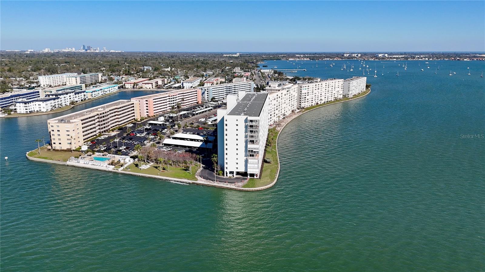 Image 46 of 51 For 6075 Shore Boulevard S 501