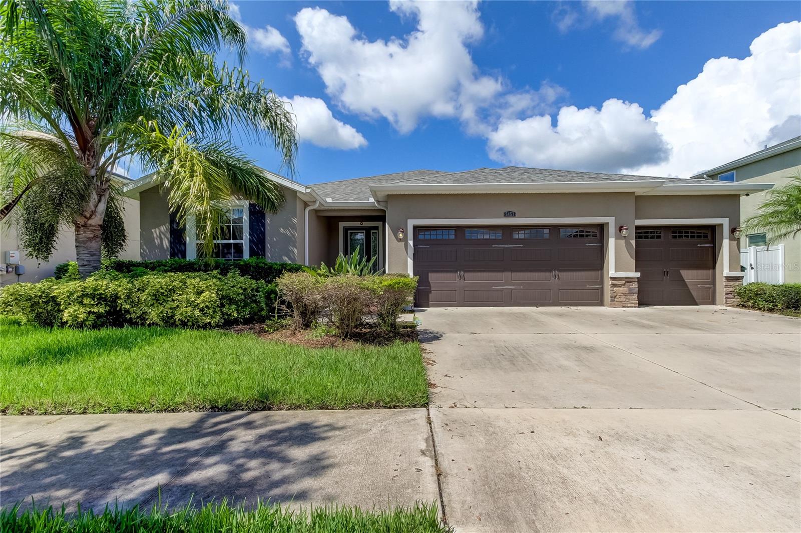 Details for 5453 Suncatcher Drive, WESLEY CHAPEL, FL 33545