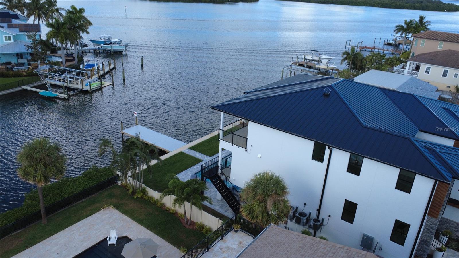 Image 80 of 82 For 2121 Bayou Grande Boulevard Ne