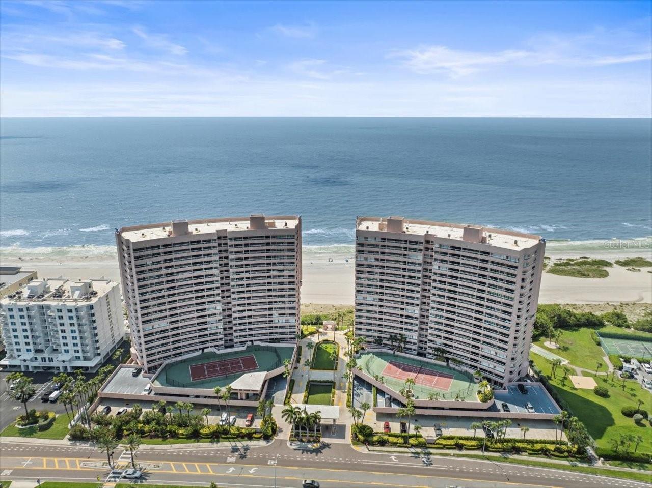 Listing photo id 79 for 1340 Gulf Boulevard 4d