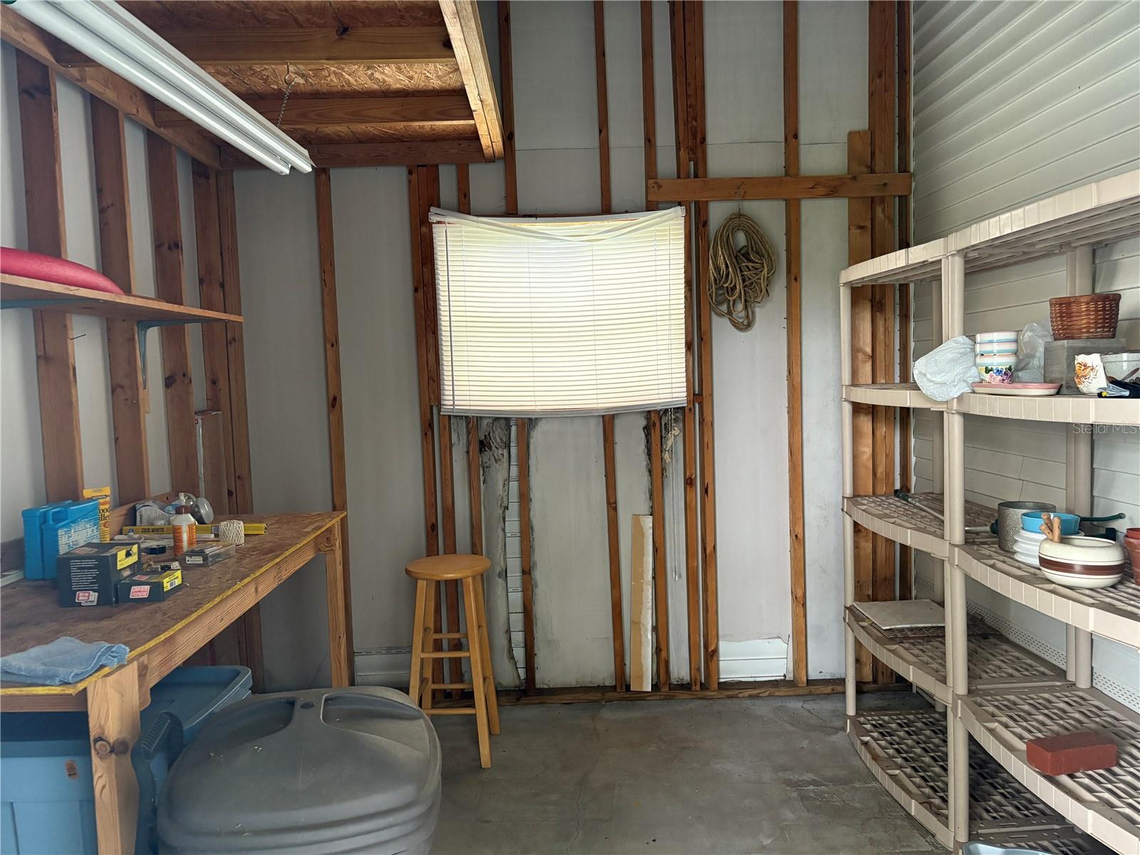 Listing photo id 27 for 6904 Americana Drive Ne 171