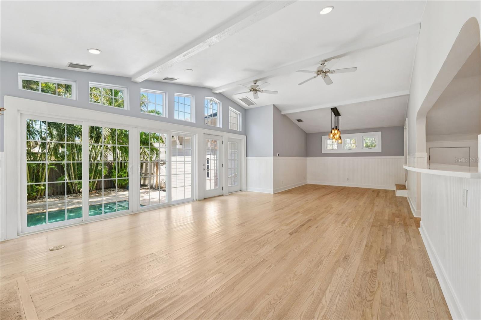 Image 13 of 56 For 106 19th Avenue