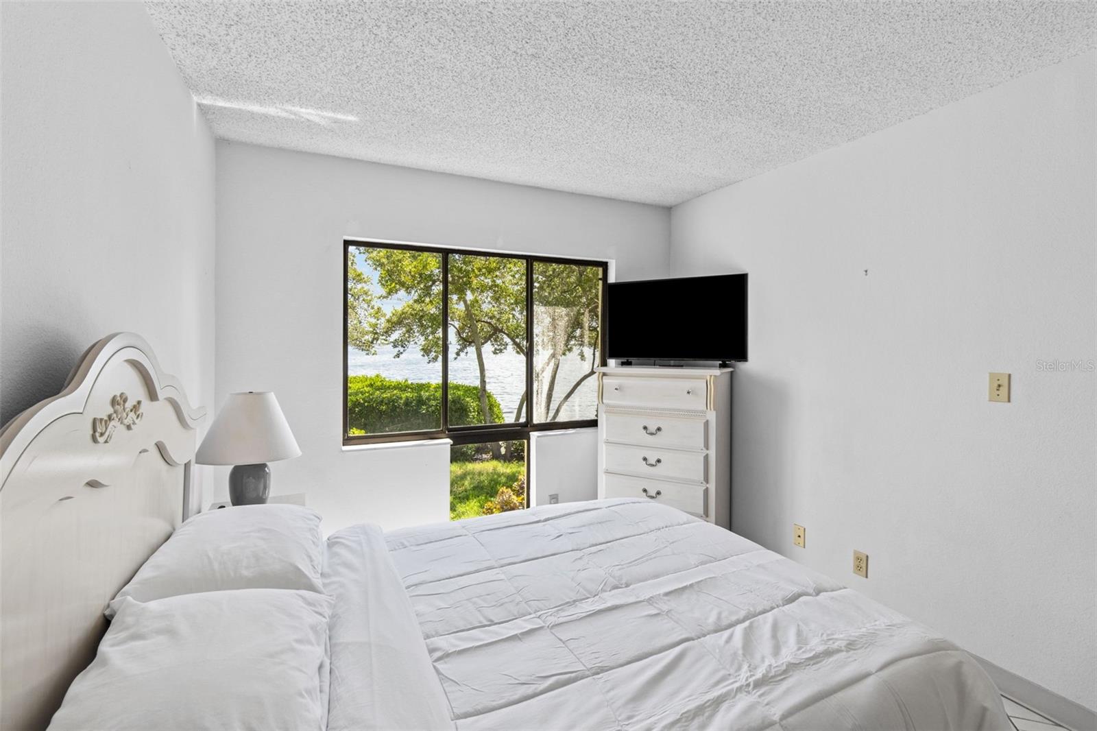 Image 34 of 60 For 1515 Pinellas Bayway S 65