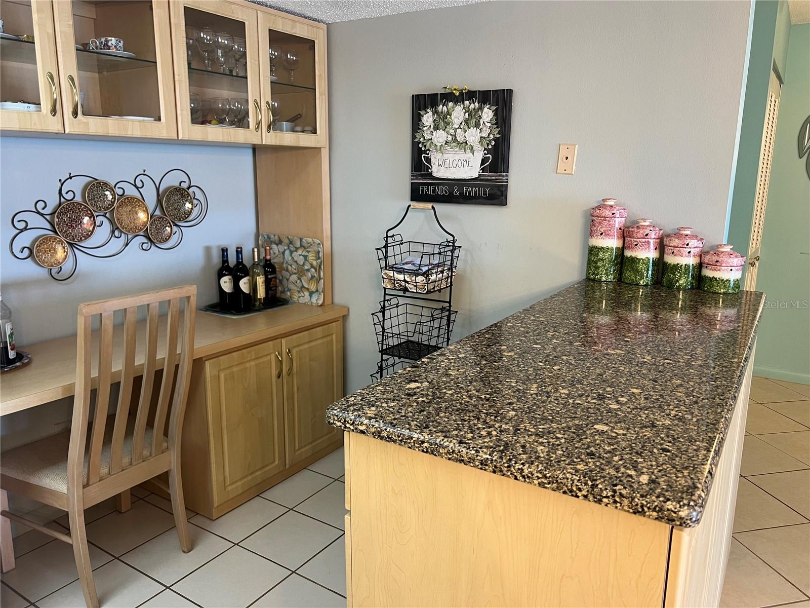 Image 19 of 20 For 855 Bayway Boulevard 402