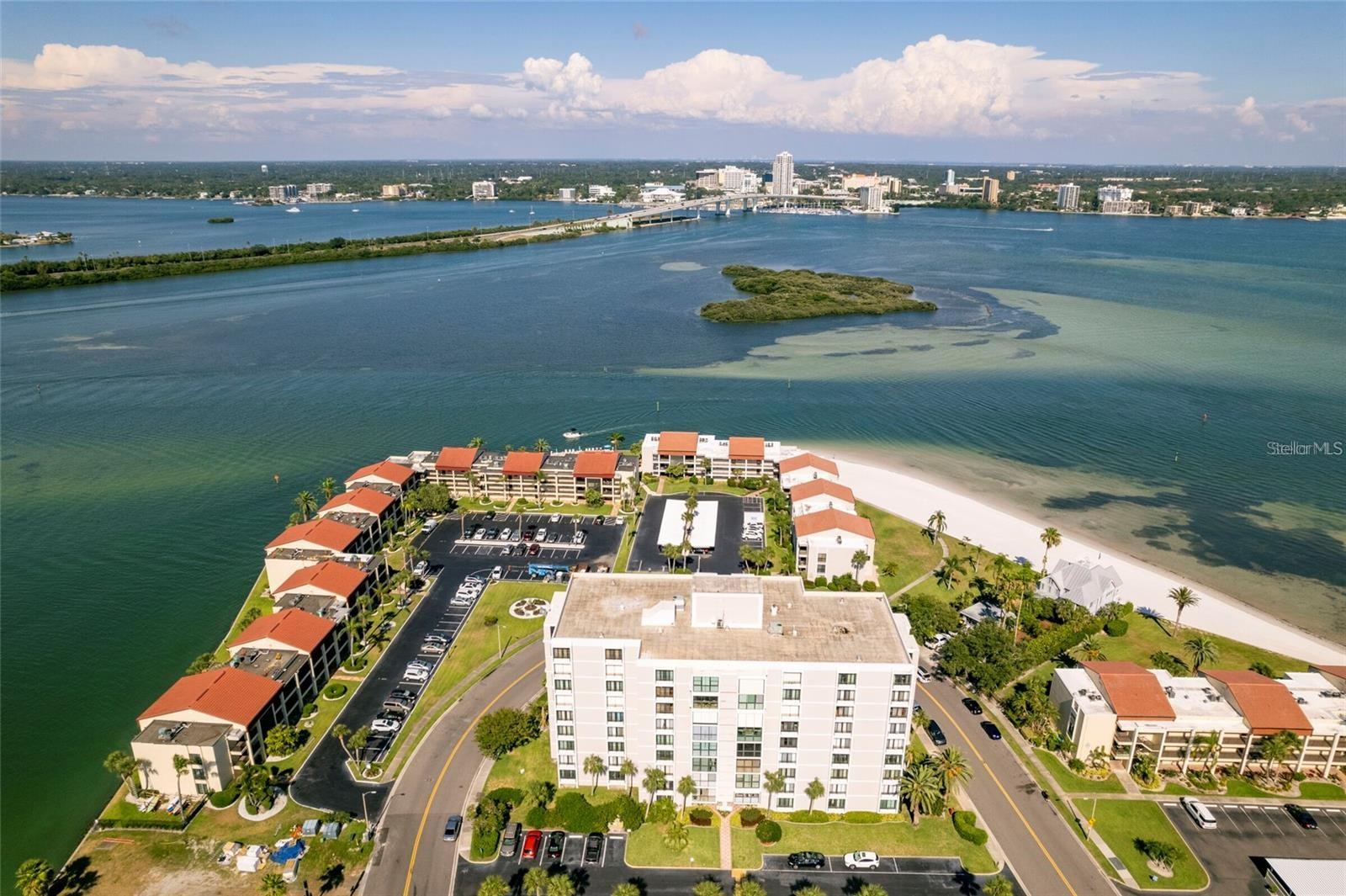 Image 9 of 20 For 855 Bayway Boulevard 402