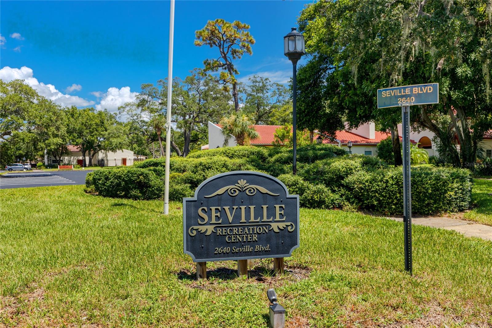 Listing photo id 28 for 2699 Seville Boulevard 609