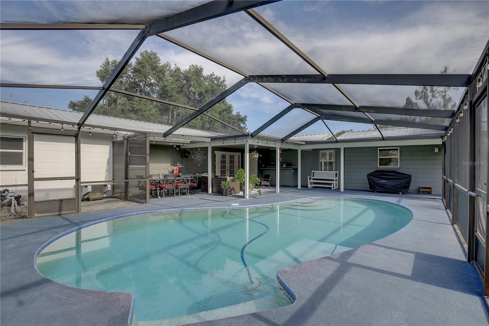 Image 3 of 72 For 7809 Alafia Drive