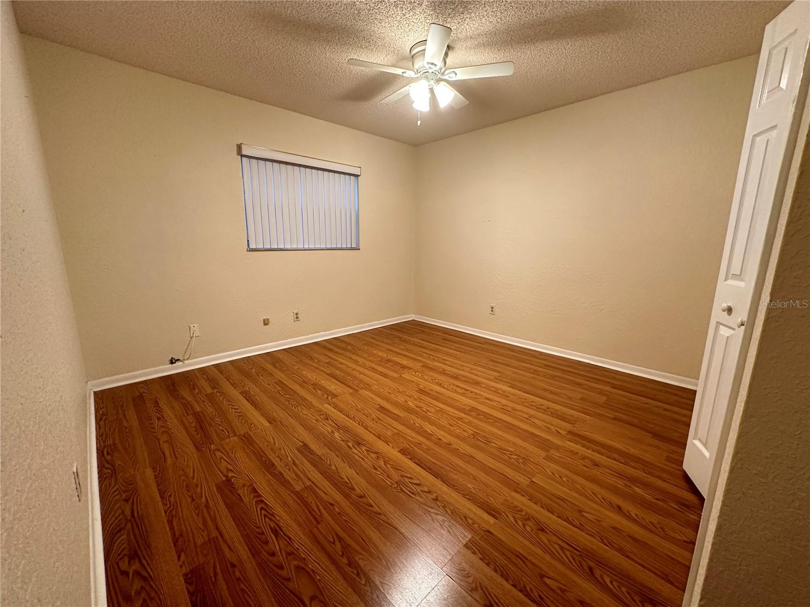 Listing photo id 17 for 12151 72nd Way