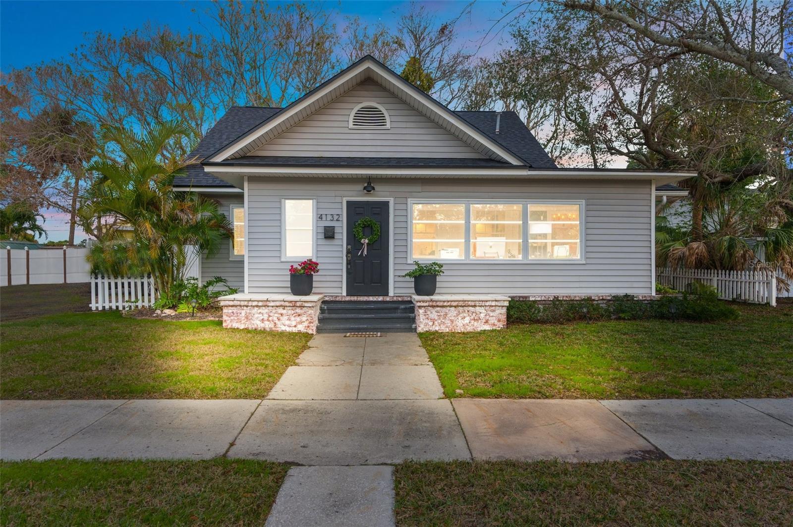 Details for 4132 4th Street S, Saint Petersburg, FL 33705