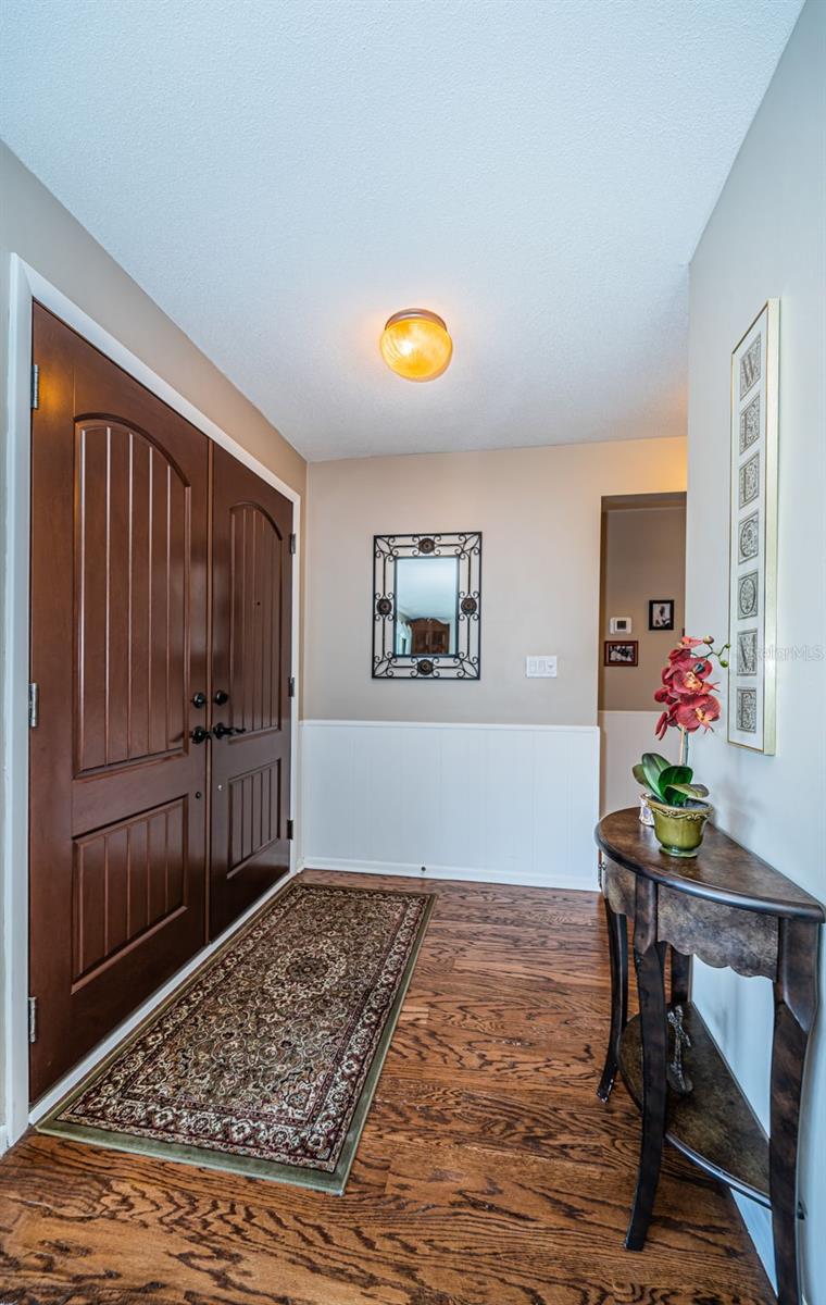 Image 11 of 94 For 2437 Summerlin Drive