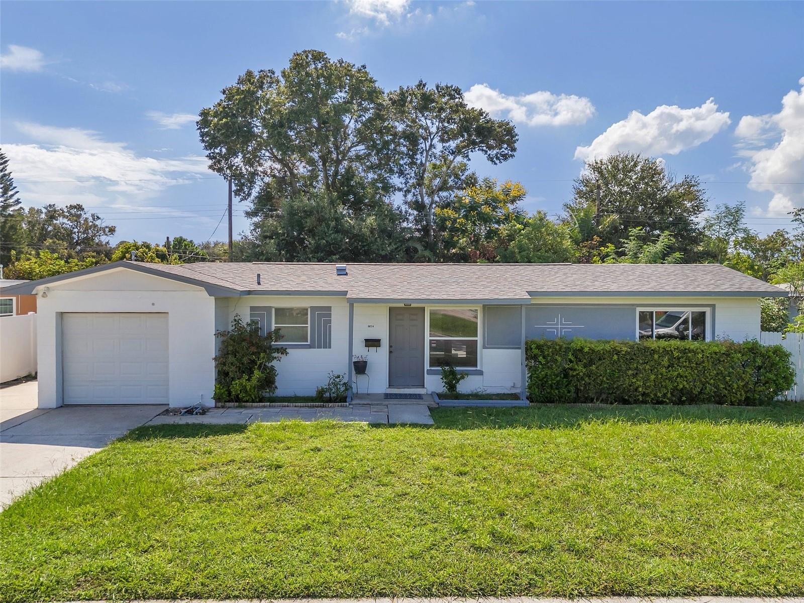 Details for 6624 16th Street N, Saint Petersburg, FL 33702