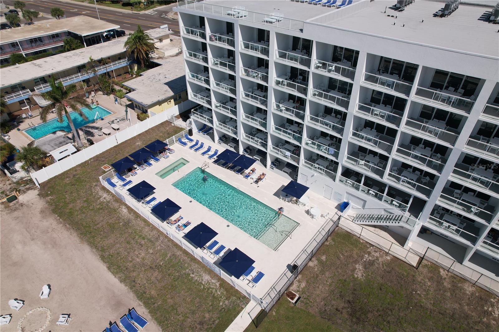 Image 11 of 31 For 11500 Gulf Boulevard 403