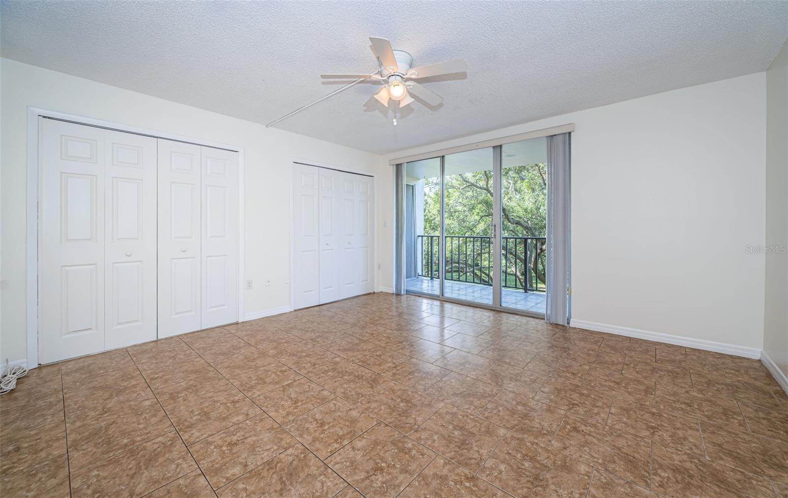 Image 24 of 49 For 2699 Seville Boulevard 408