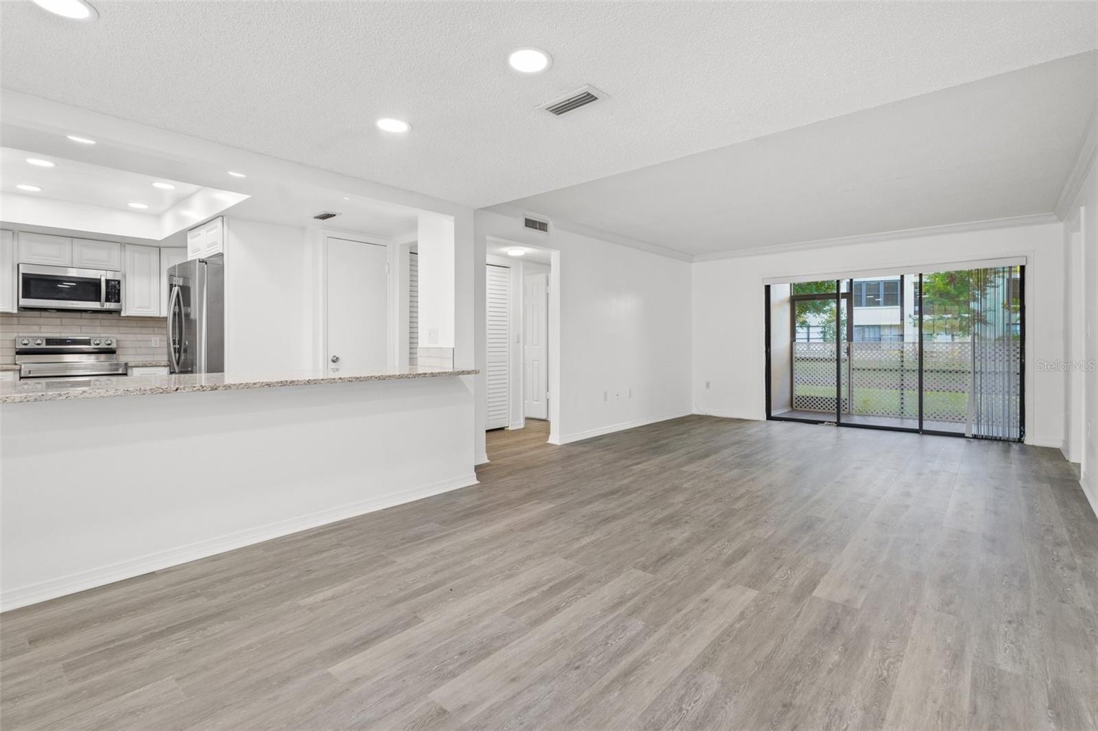 Image 31 of 37 For 2460 Heron Terrace E101