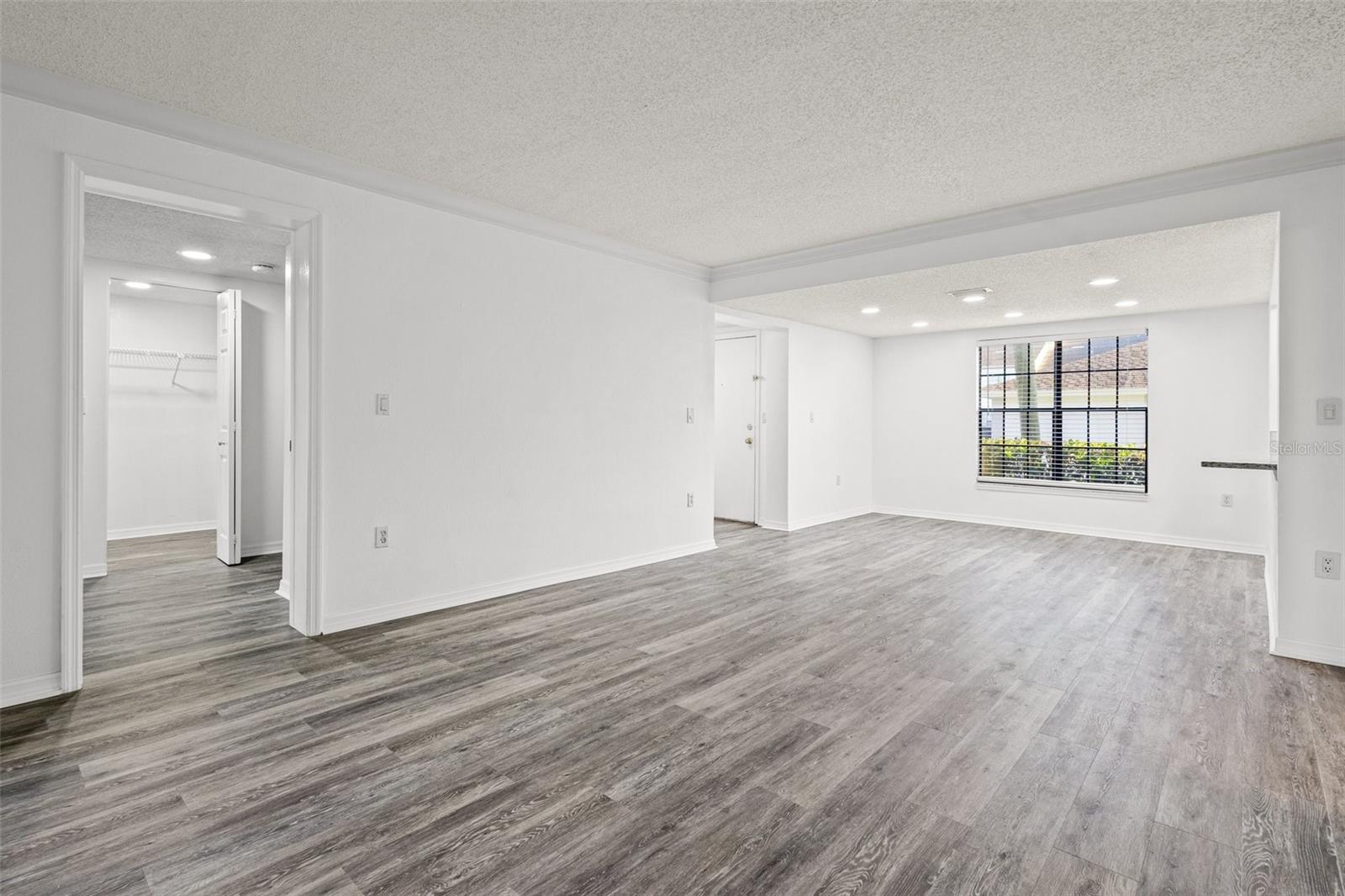 Image 33 of 37 For 2460 Heron Terrace E101