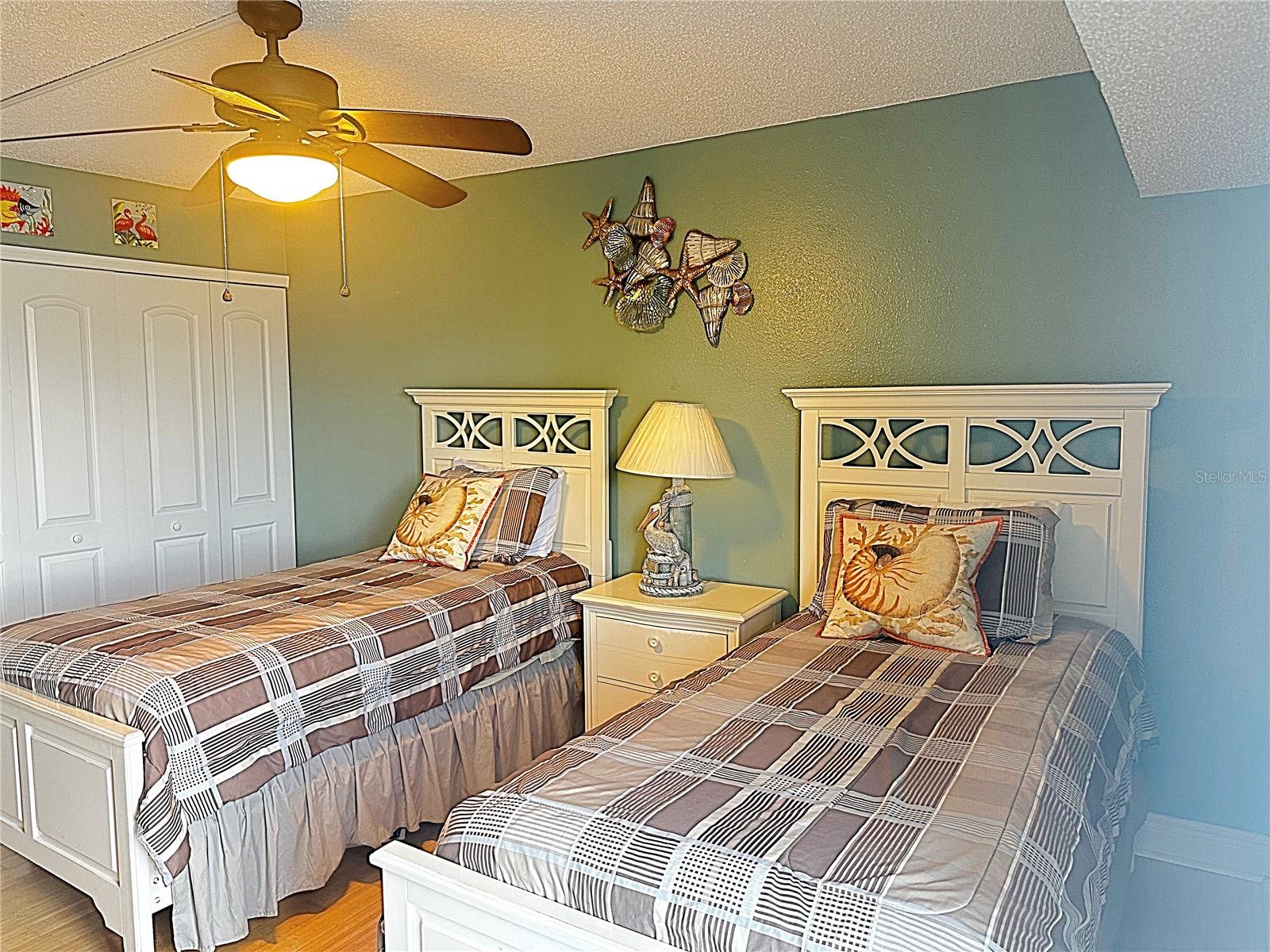 Image 23 of 44 For 800 Gulfview Boulevard 201