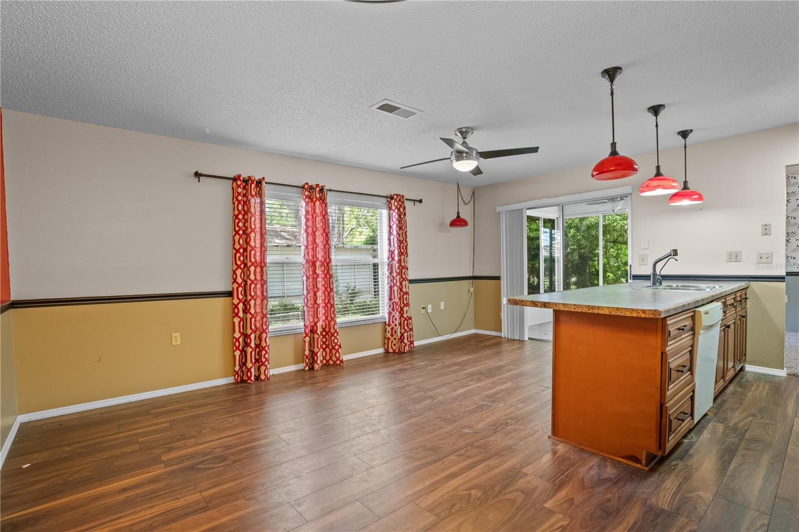 Image 9 of 20 For 10534 Hardwood Court