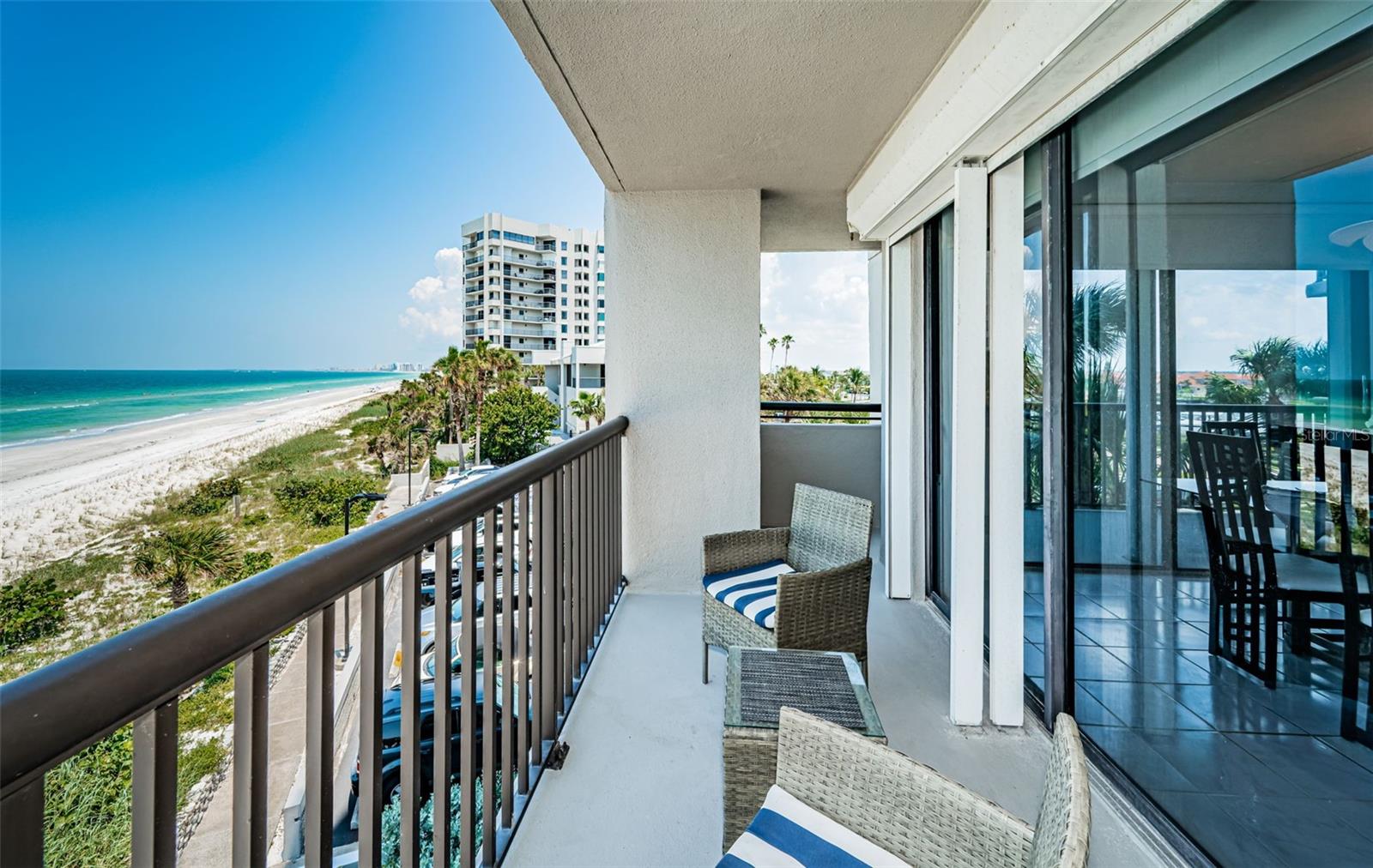 Image 42 of 91 For 1660 Gulf Boulevard 304