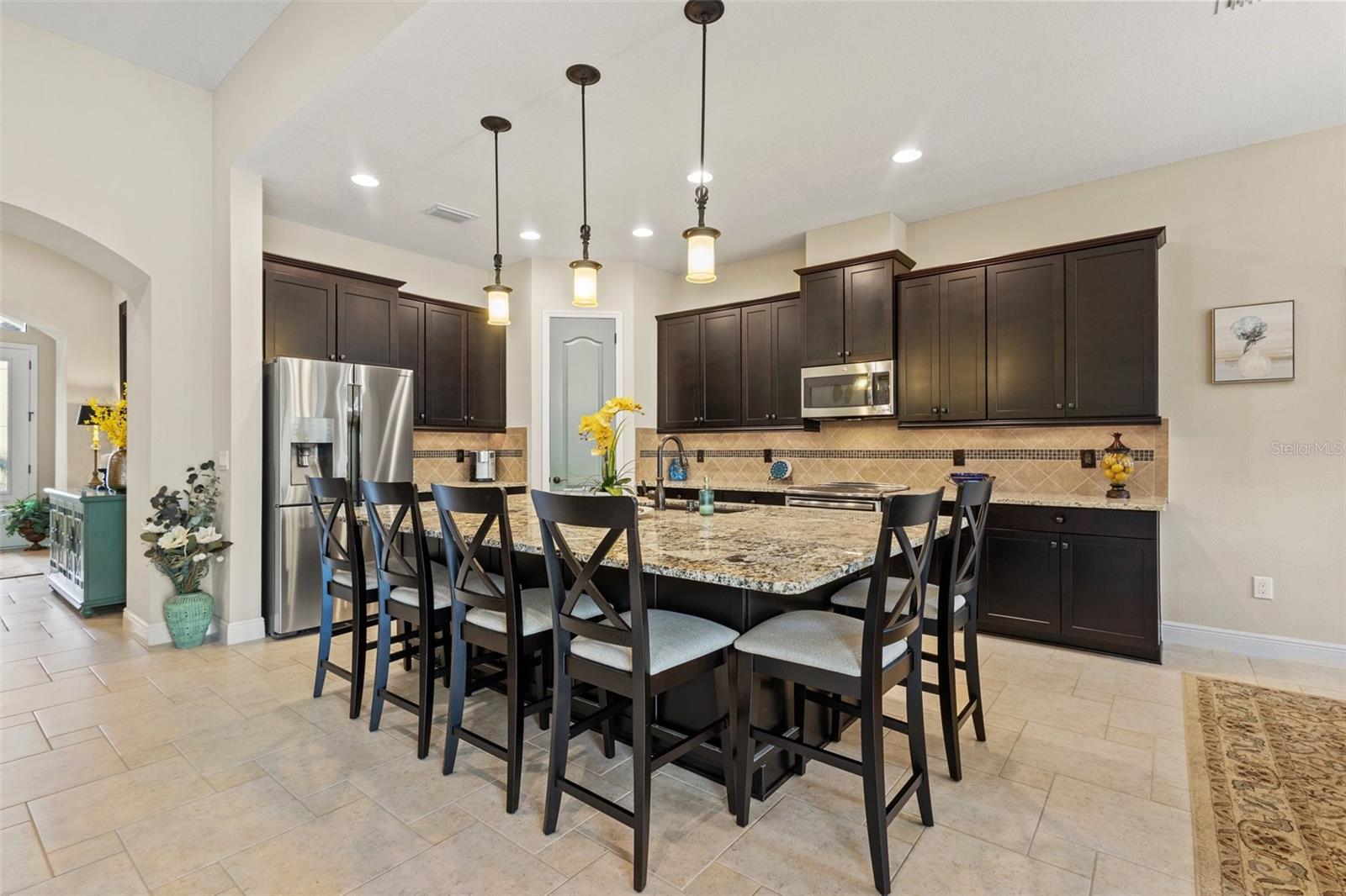 Listing photo id 8 for 13822 Moonstone Canyon Drive