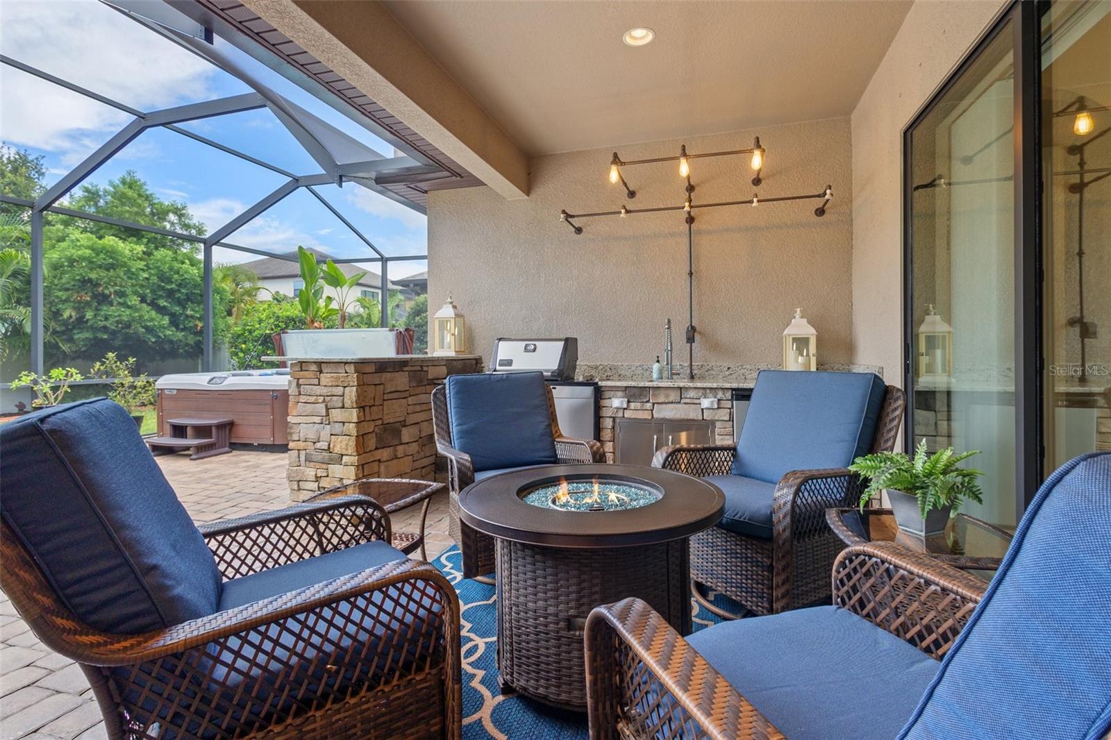 Listing photo id 35 for 13822 Moonstone Canyon Drive