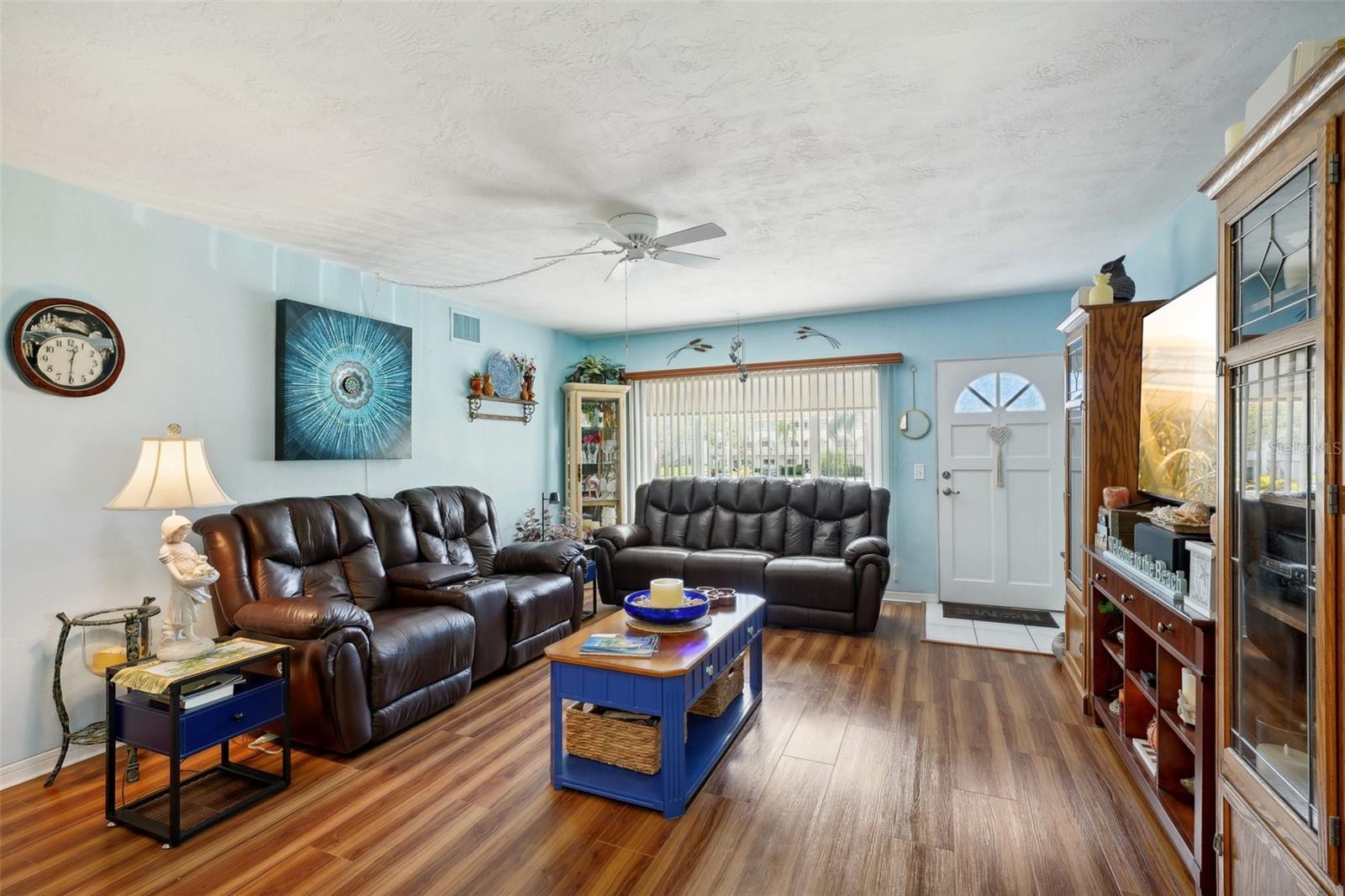 Image 10 of 68 For 2430 Brazilia Drive 24