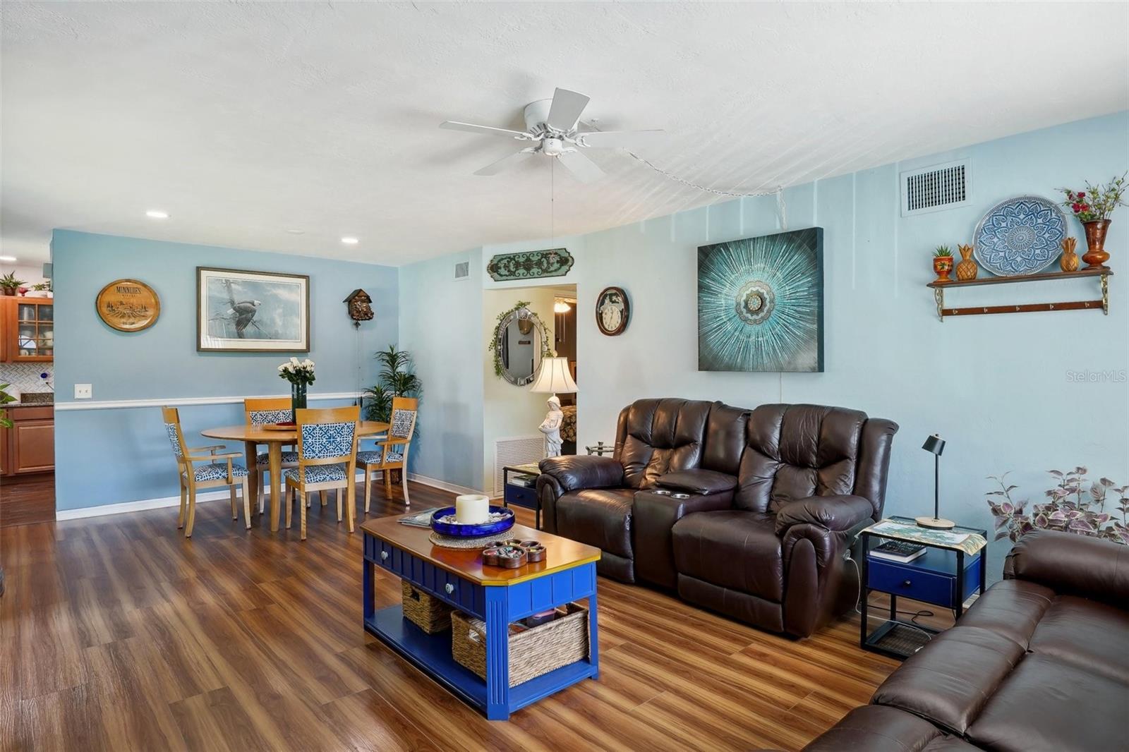 Image 14 of 68 For 2430 Brazilia Drive 24