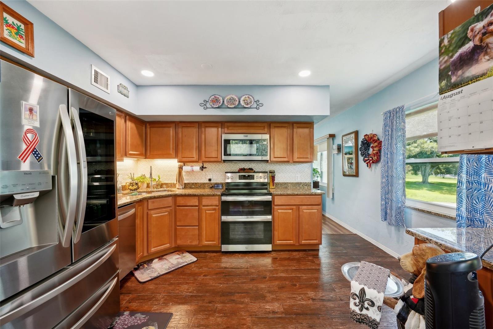 Image 19 of 68 For 2430 Brazilia Drive 24