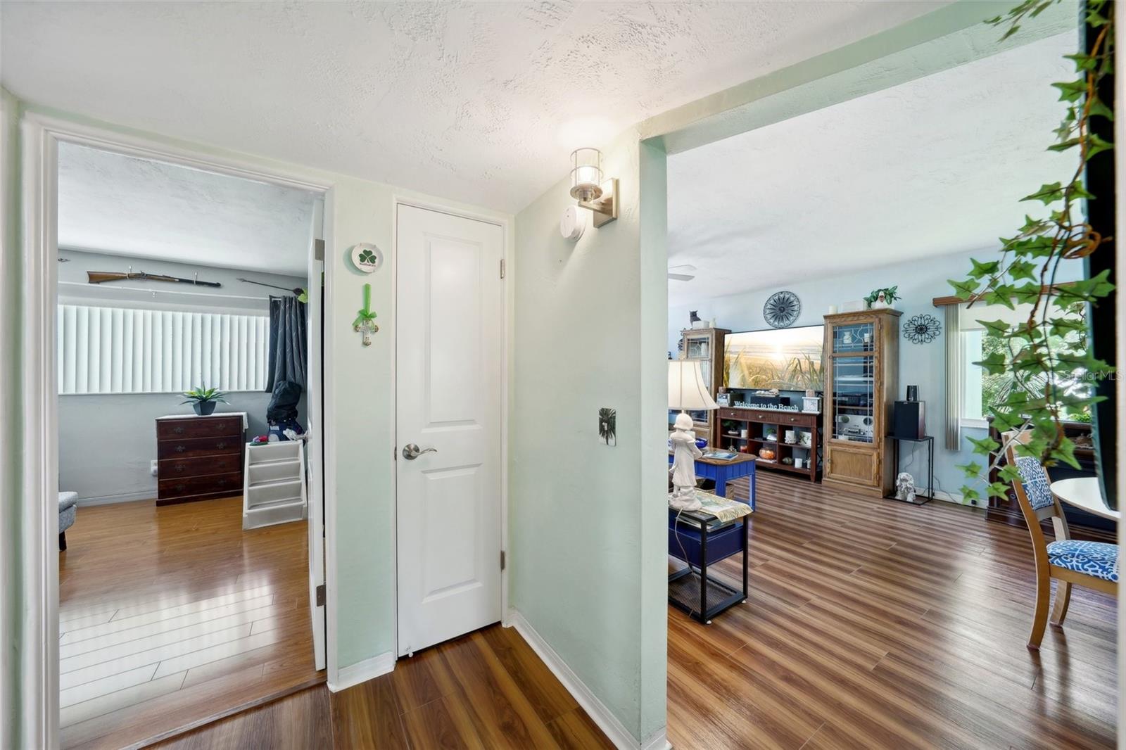 Image 37 of 68 For 2430 Brazilia Drive 24
