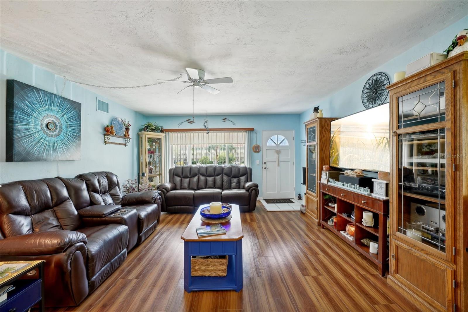 Image 9 of 68 For 2430 Brazilia Drive 24