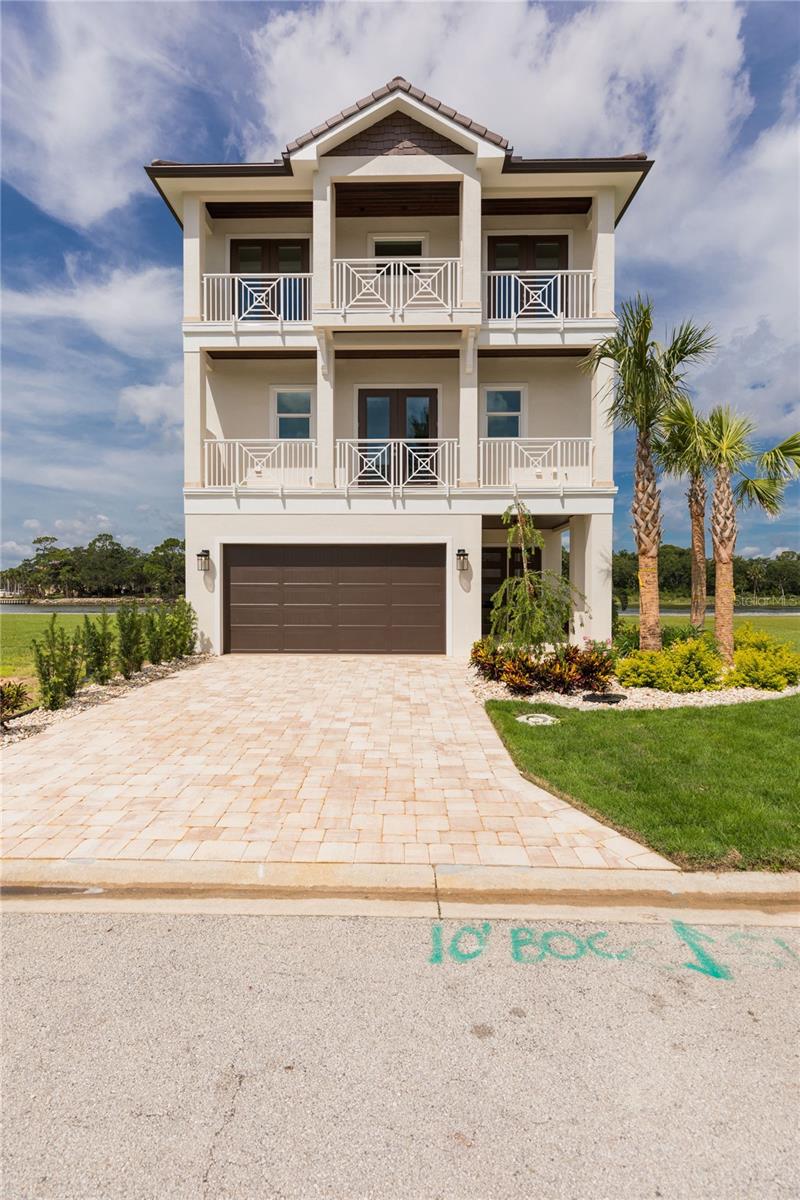 Image 80 of 90 For 240 Yacht Harbor Drive