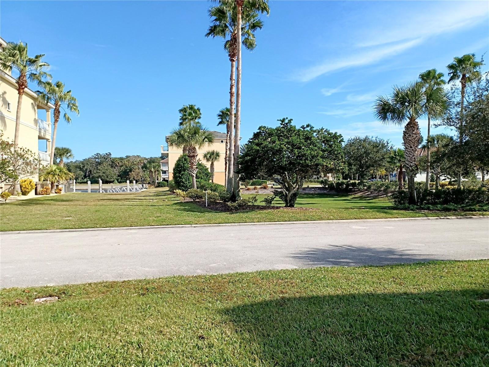 Image 4 of 21 For 297 Yacht Harbor Drive