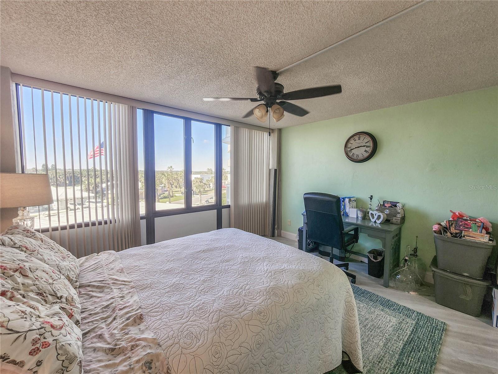 Image 21 of 42 For 3580 Ocean Shore Boulevard 210