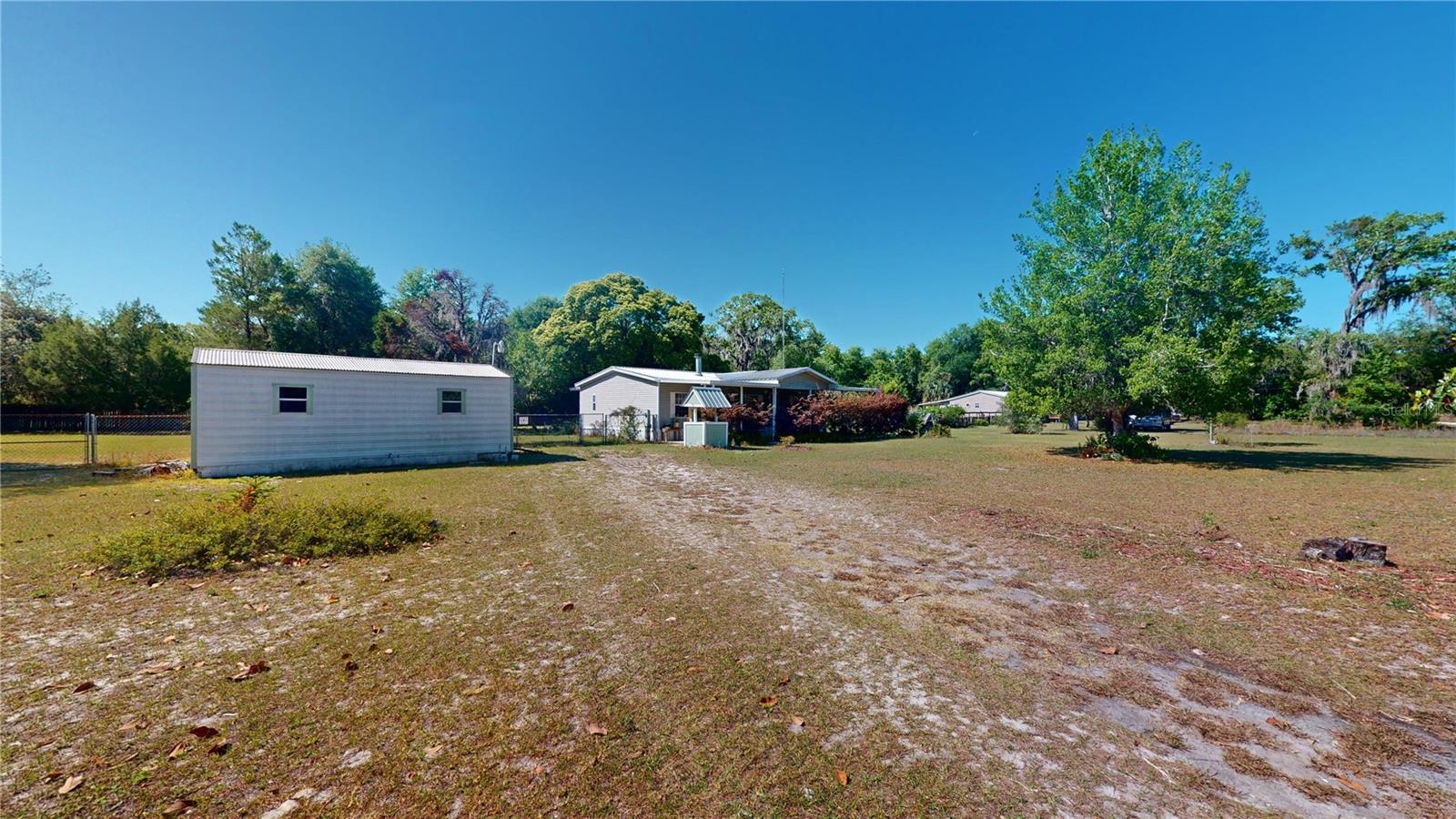 Details for 413 3rd Avenue, SATSUMA, FL 32189