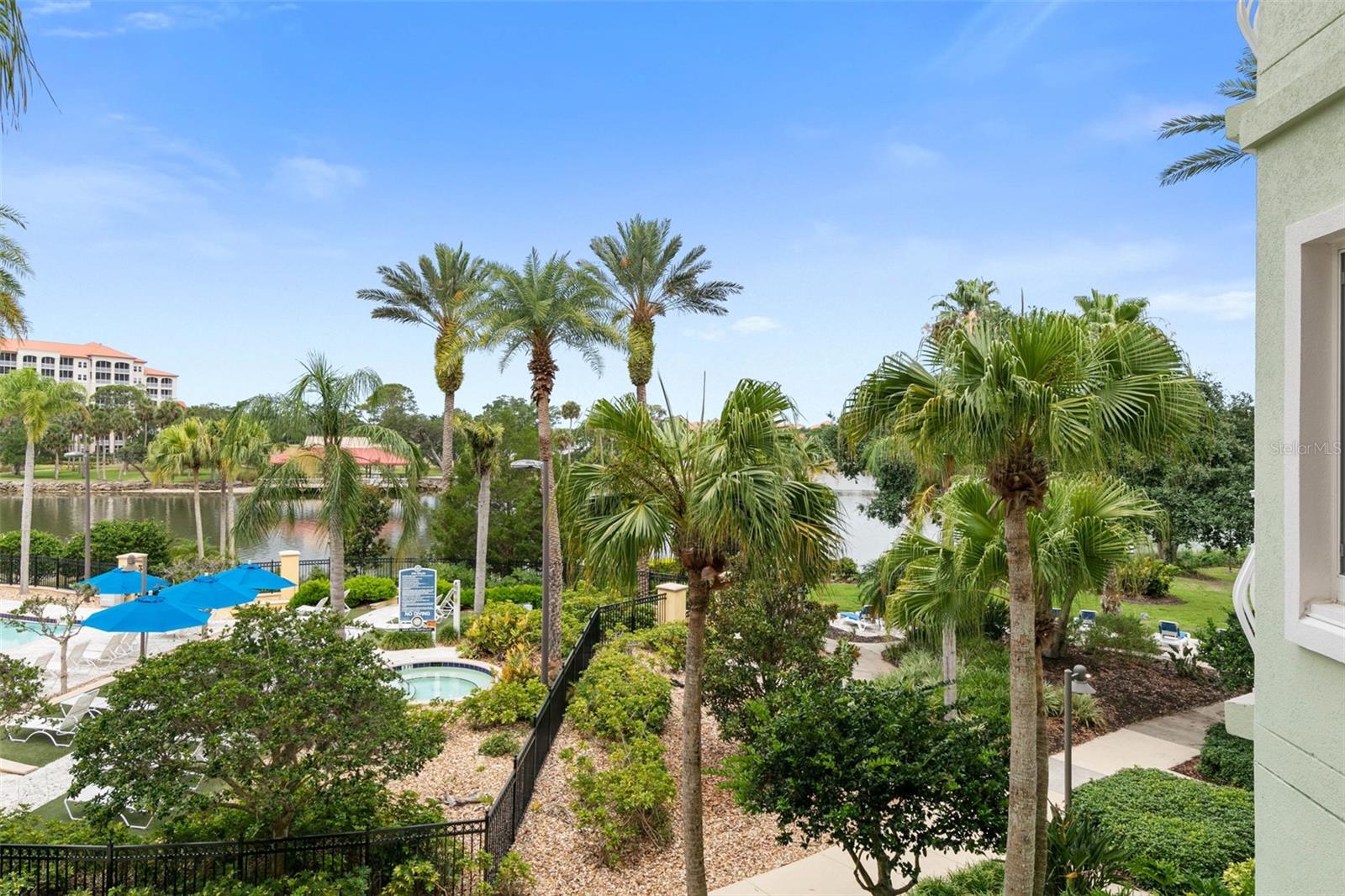 Image 13 of 58 For 102 Yacht Harbor Drive 273