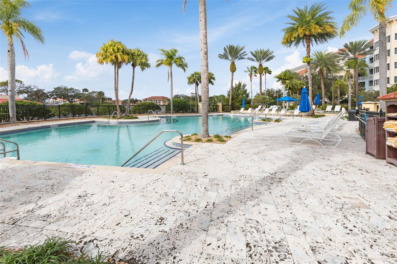 Image 46 of 58 For 102 Yacht Harbor Drive 273
