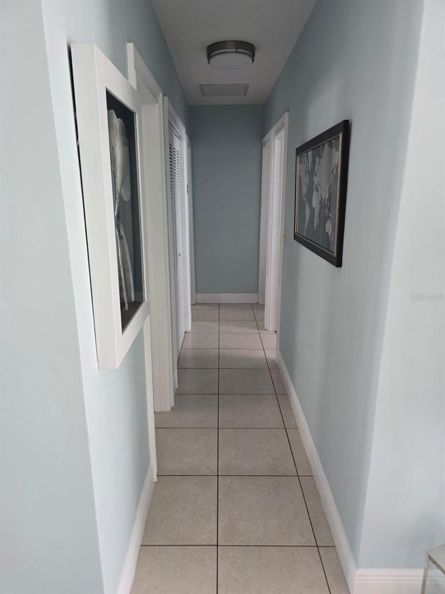 Image 31 of 89 For 10611 164th Street
