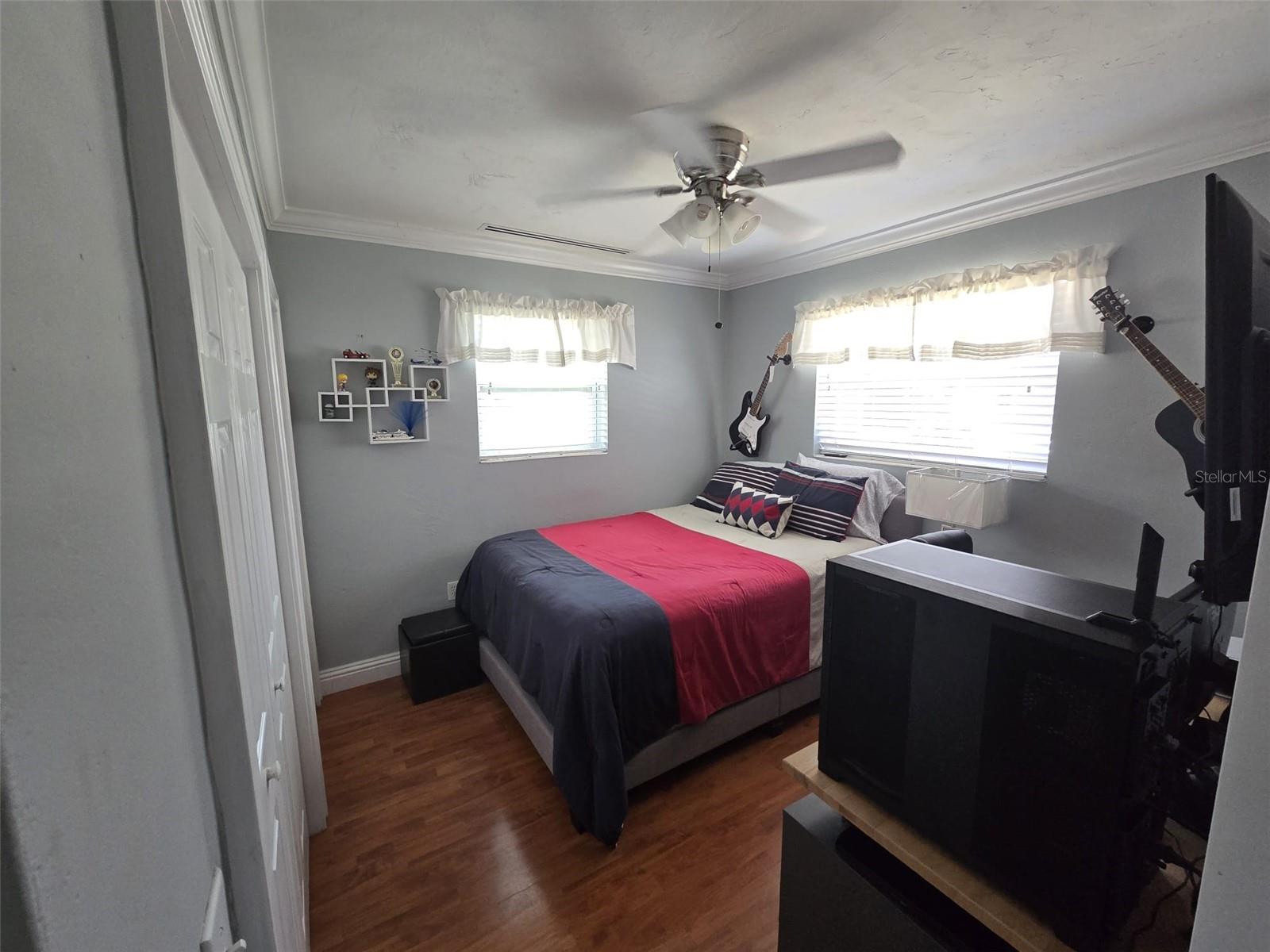 Image 36 of 89 For 10611 164th Street
