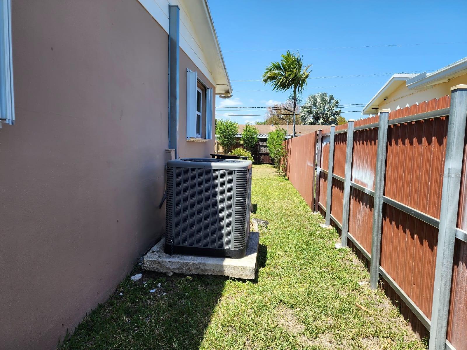 Image 49 of 89 For 10611 164th Street