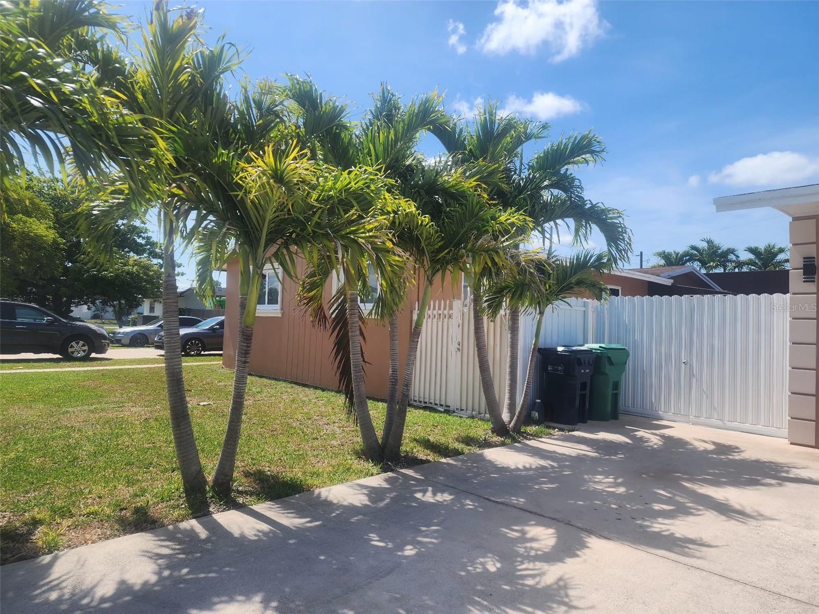 Image 6 of 89 For 10611 164th Street