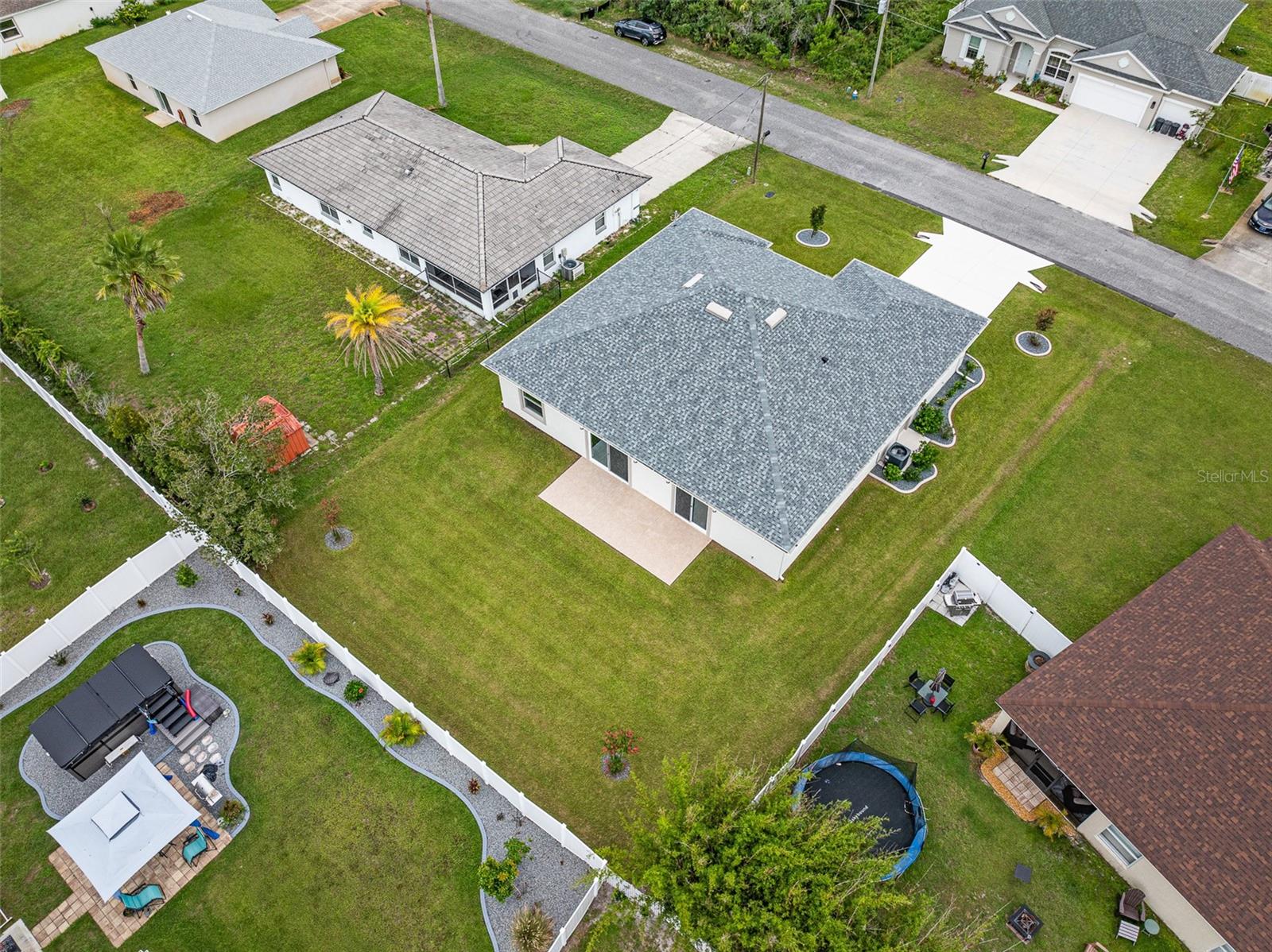 Image 48 of 52 For 5 Fifer Lane