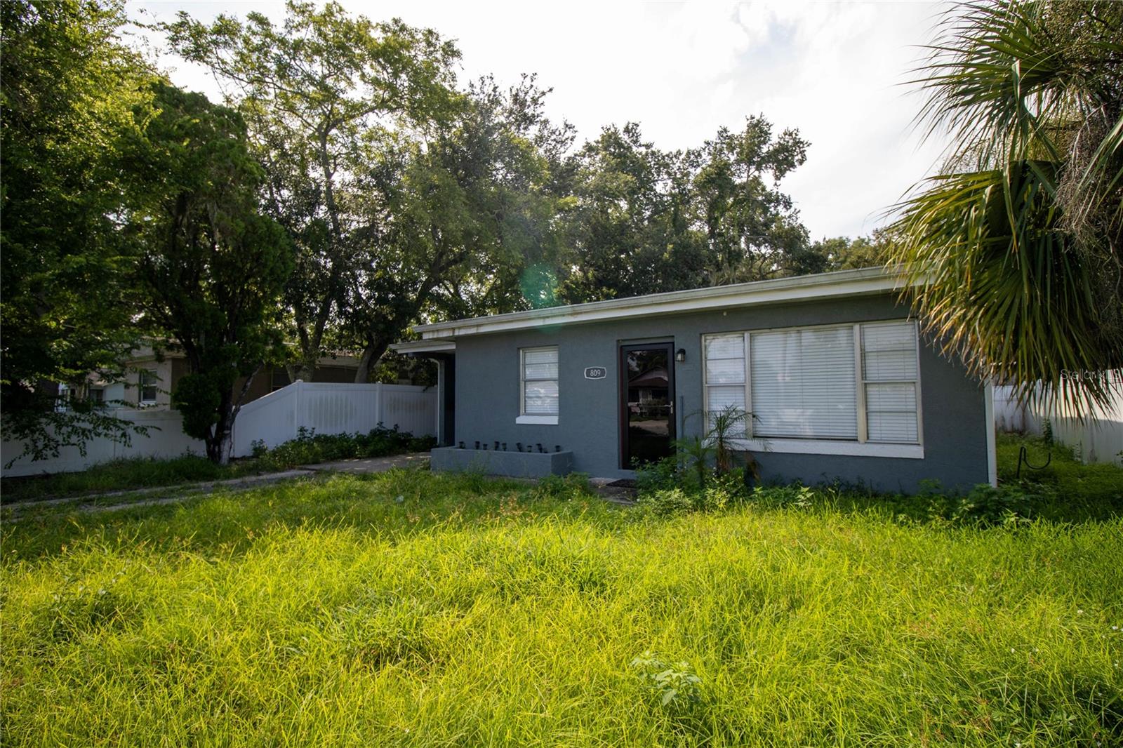 Image 3 of 14 For 809 Maley Street