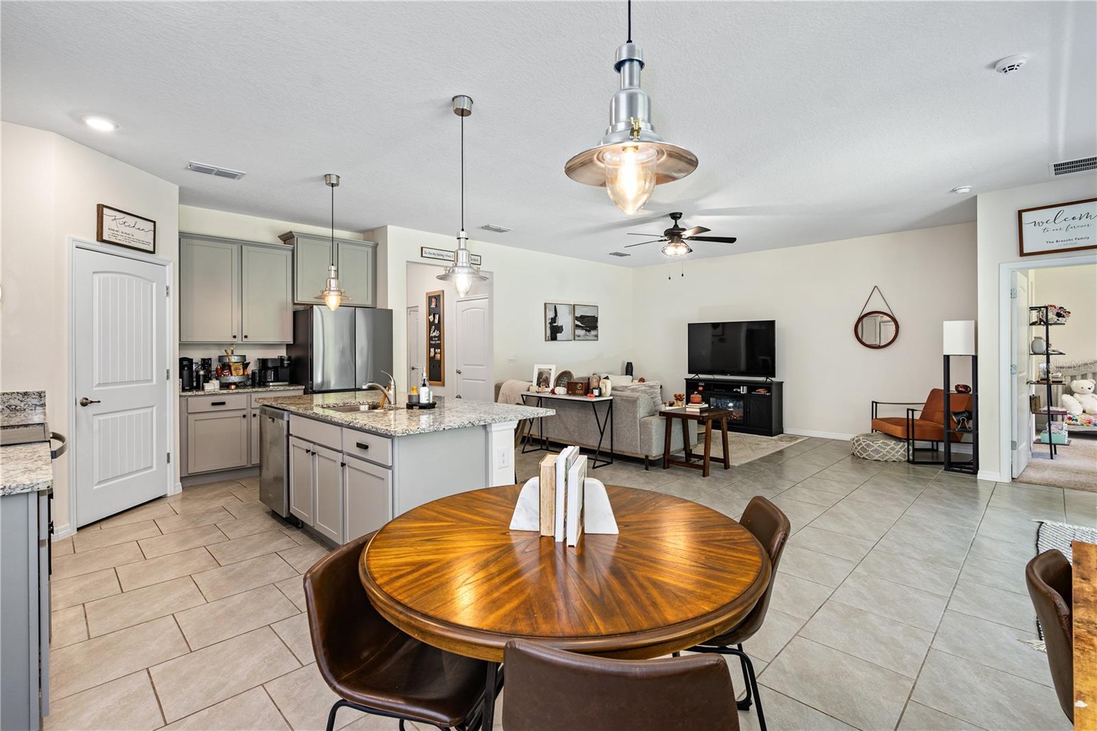 Image 11 of 40 For 1743 Red Rock Road