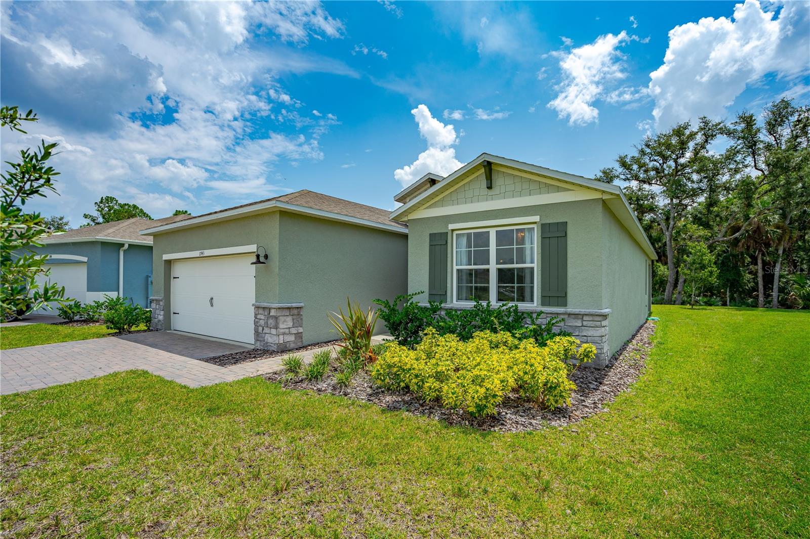 Image 4 of 40 For 1743 Red Rock Road