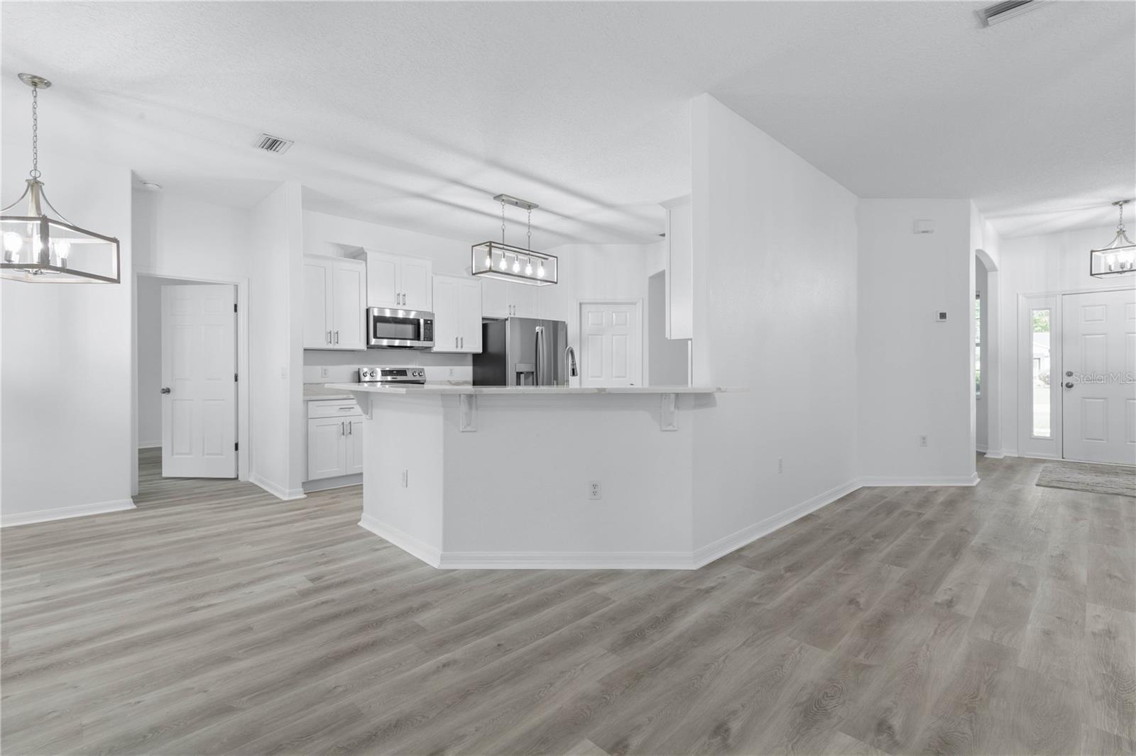 Image 15 of 52 For 103 Rolling Sands Drive