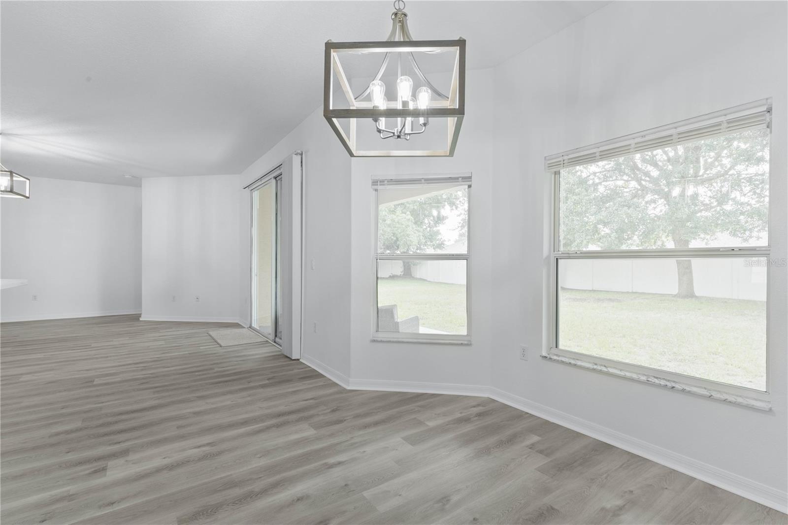Image 17 of 52 For 103 Rolling Sands Drive
