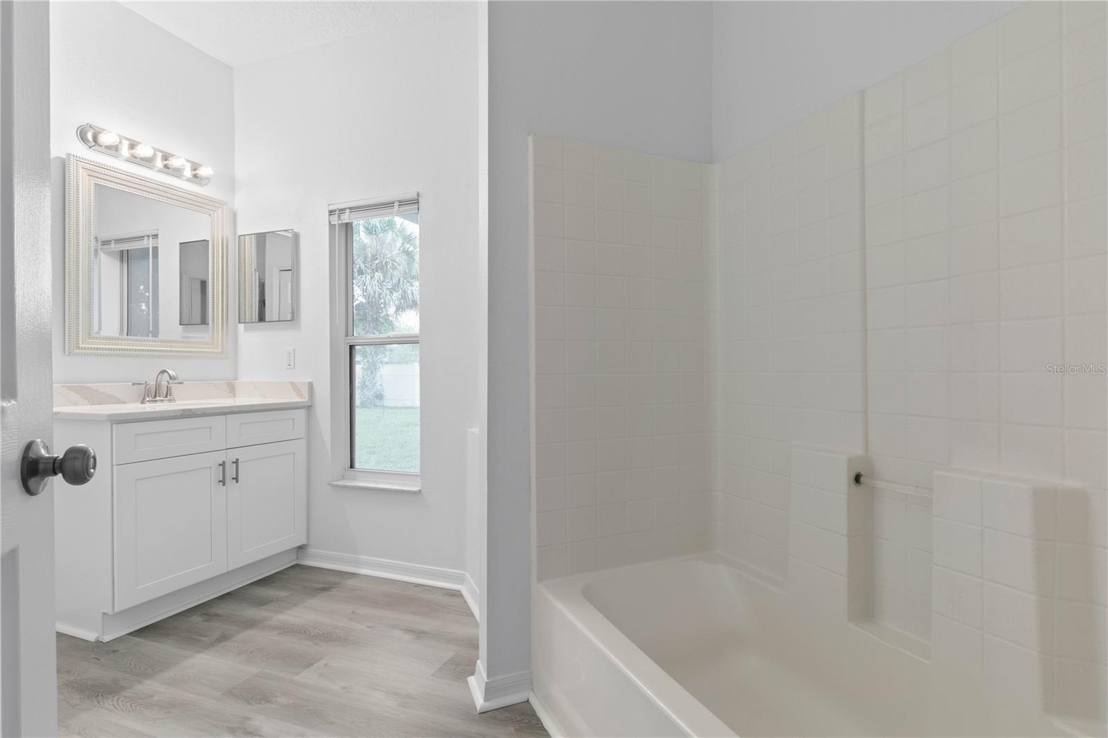 Image 40 of 52 For 103 Rolling Sands Drive