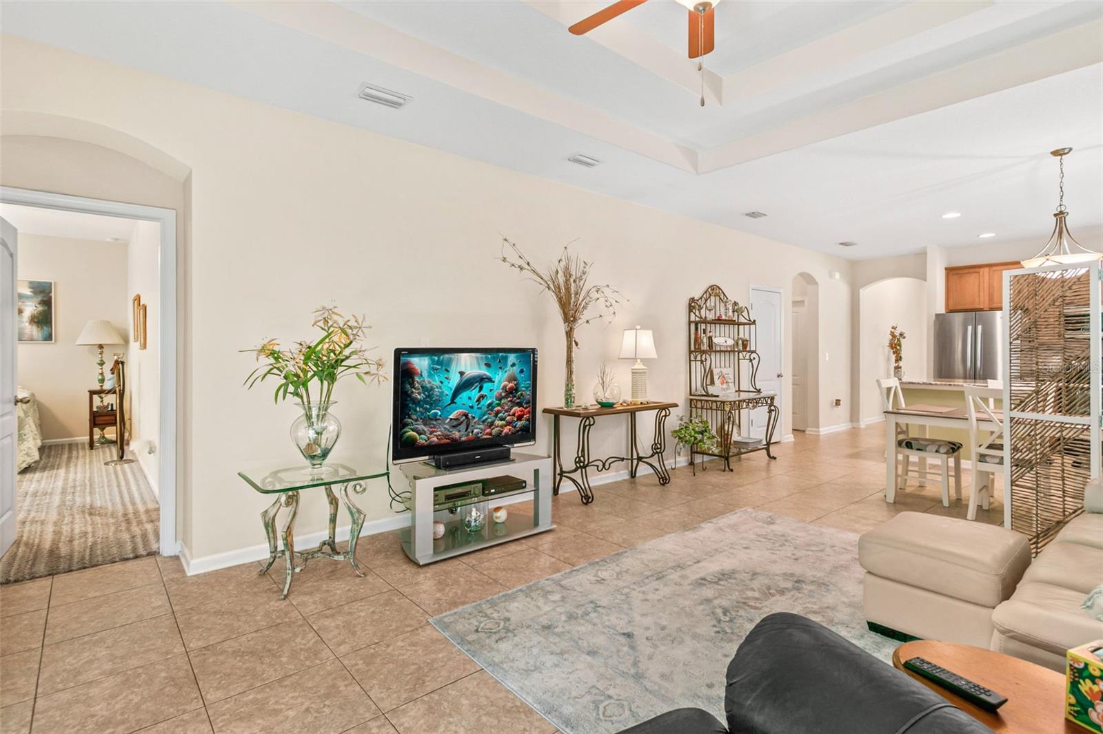 Image 15 of 51 For 61 Balearics Drive